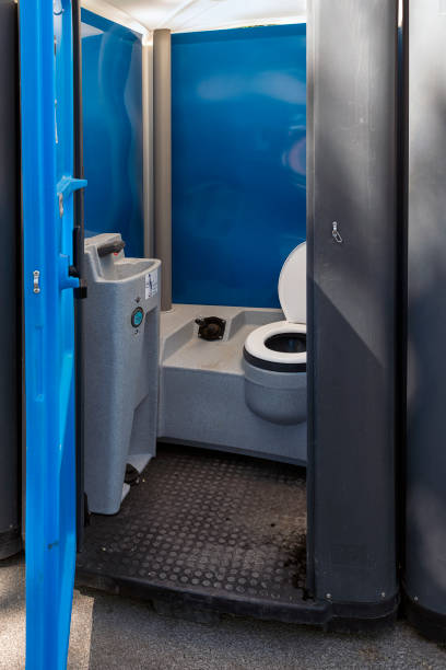 Best Porta potty delivery and setup  in Claxton, GA